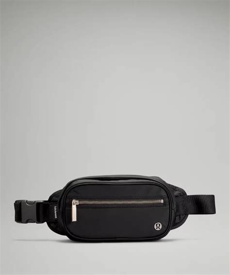 lululemon wunderlust belt bag|wunderlust belt bag 1.8l.